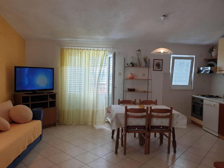 Apartmani Barada Seget Vranjica Bagian luar foto