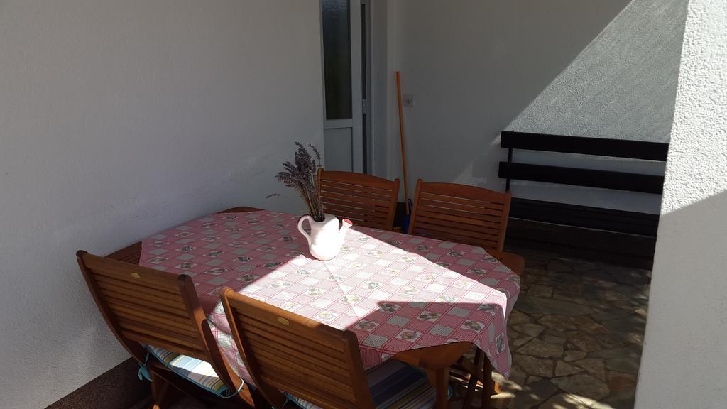 Apartmani Barada Seget Vranjica Bagian luar foto