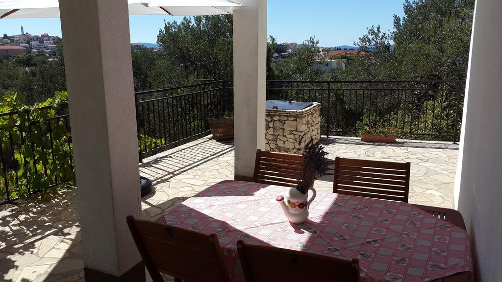 Apartmani Barada Seget Vranjica Bagian luar foto